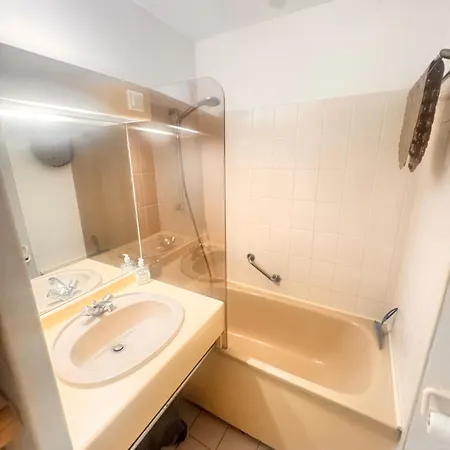 Διαμέρισμα Idyllique Et Cosy A - A Pied